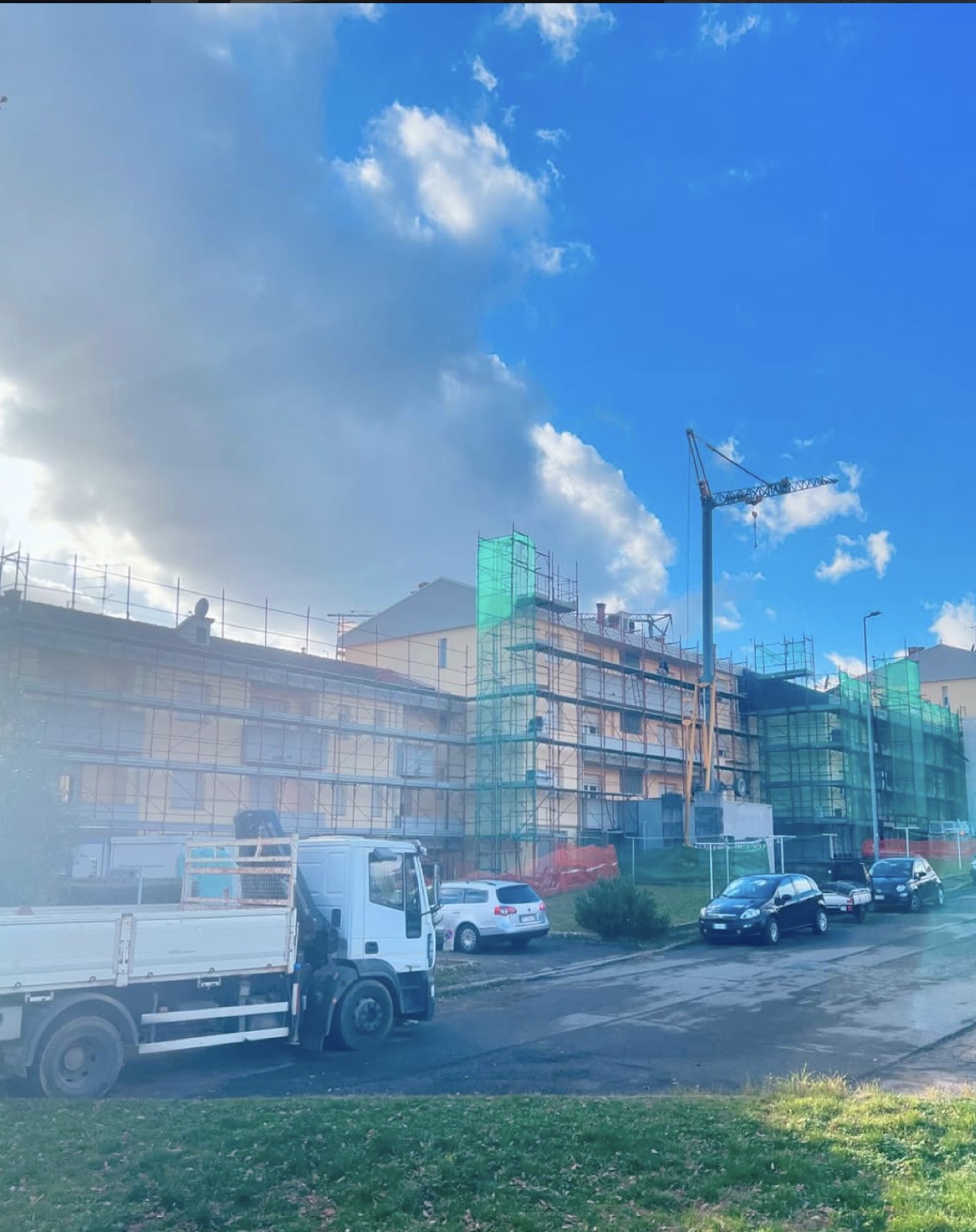 Riqualificazione sismica ed energetica di tre palazzine, Cavriglia (AR)