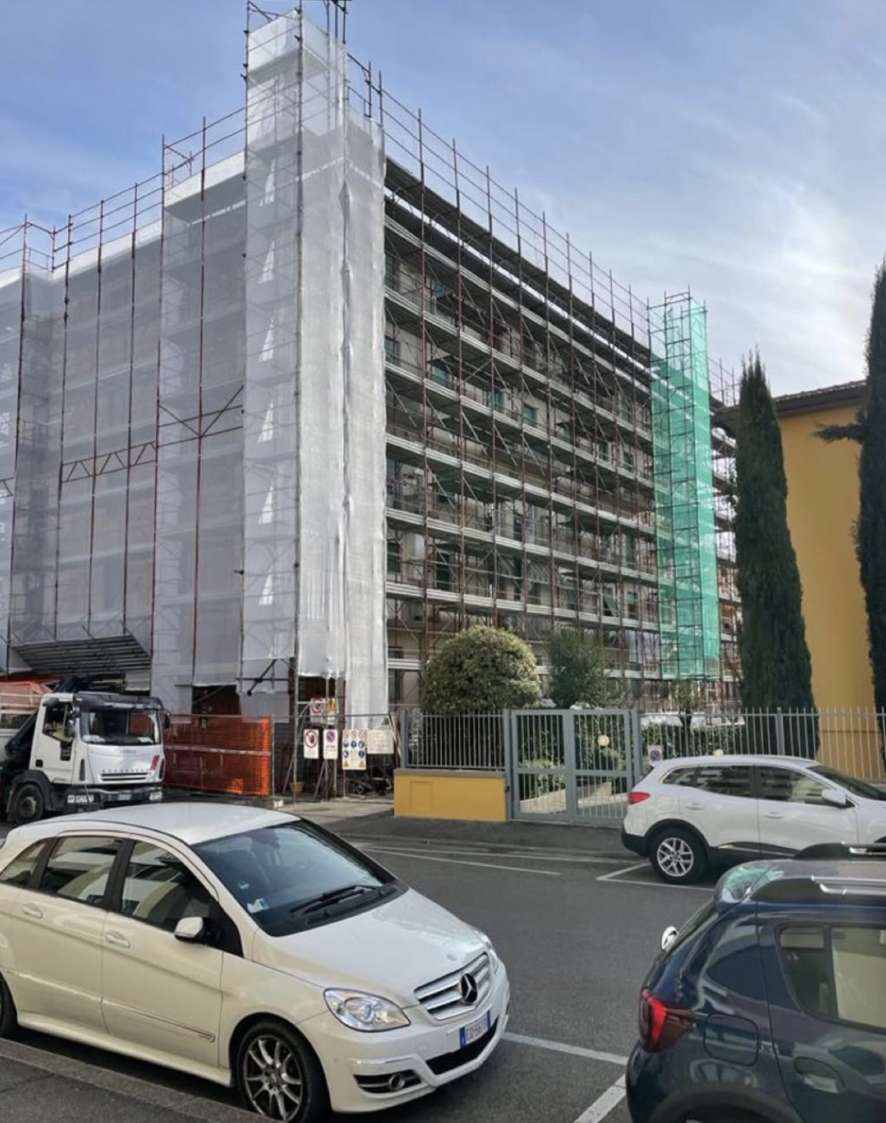 Cappotto termico e centrale termica di un condominio, Il lato interno, a cappotto finito.