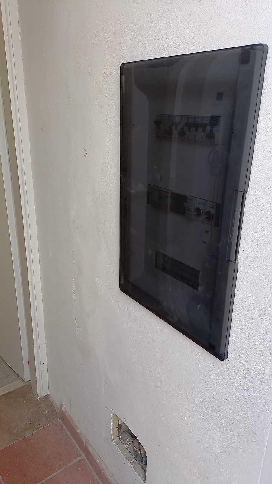 Coibentazione del sottotetto e rifacimento impianti di un fabbricato, Firenze