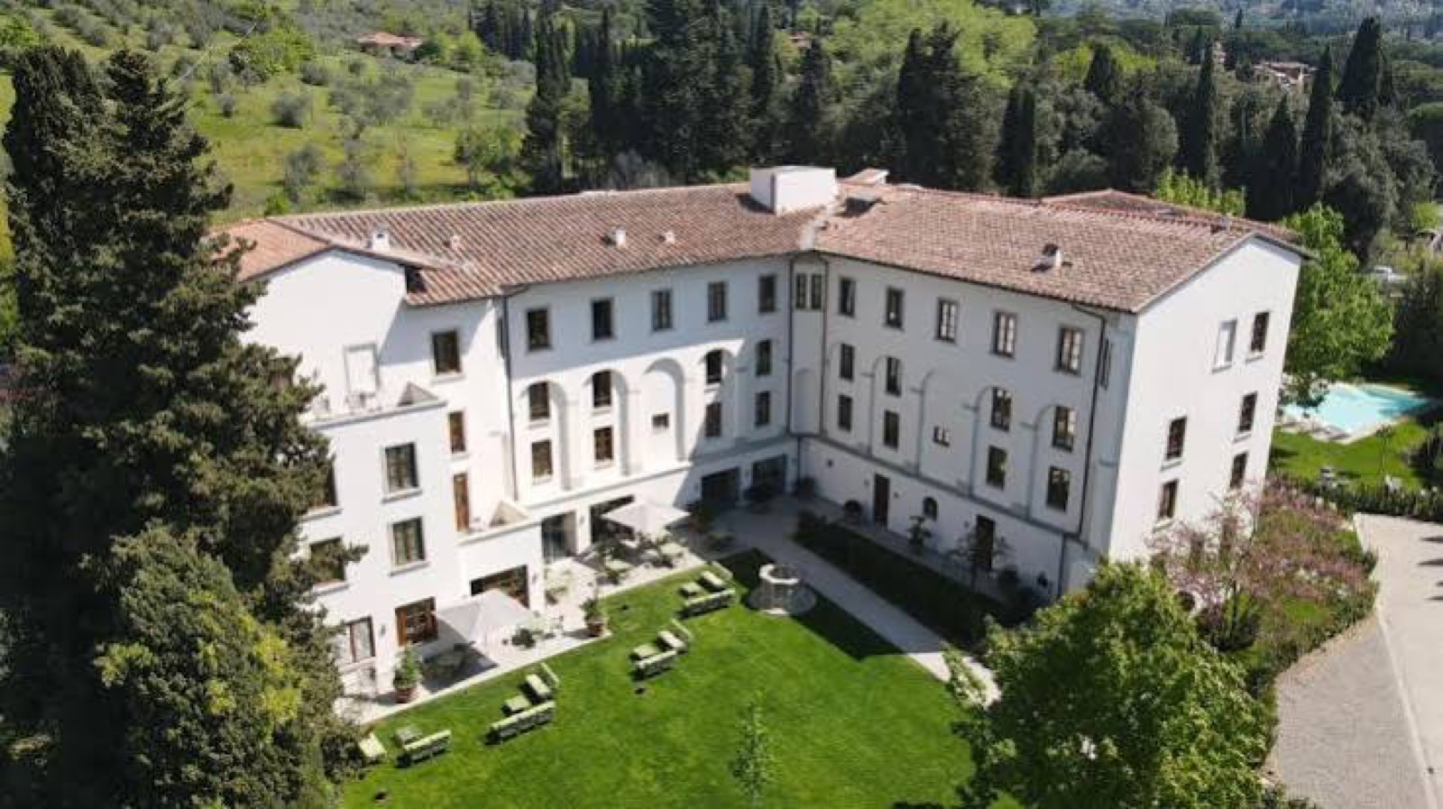 Recupero di un hotel storico, Firenze