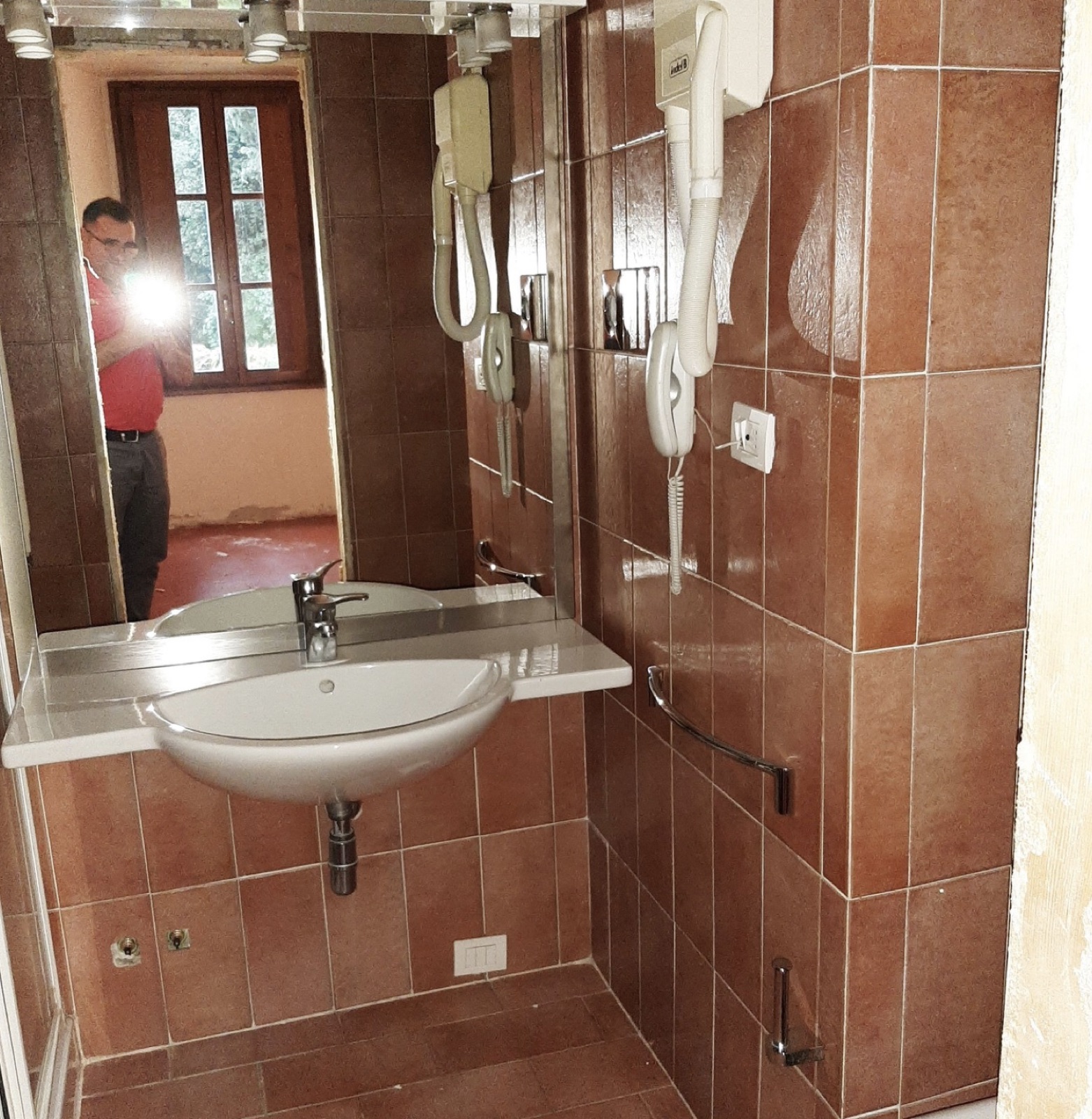 Recupero di un hotel storico, Firenze