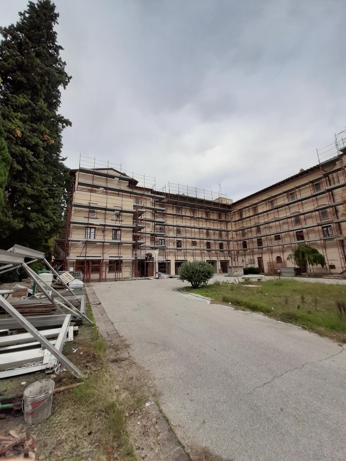 Recupero di un hotel storico, Firenze