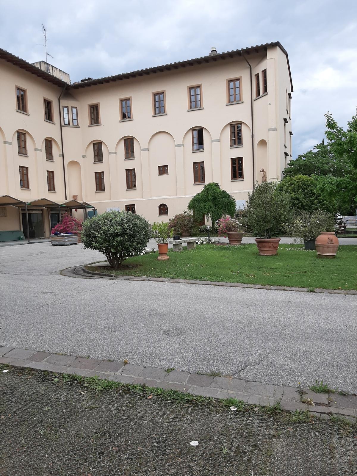 Recupero di un hotel storico, Firenze