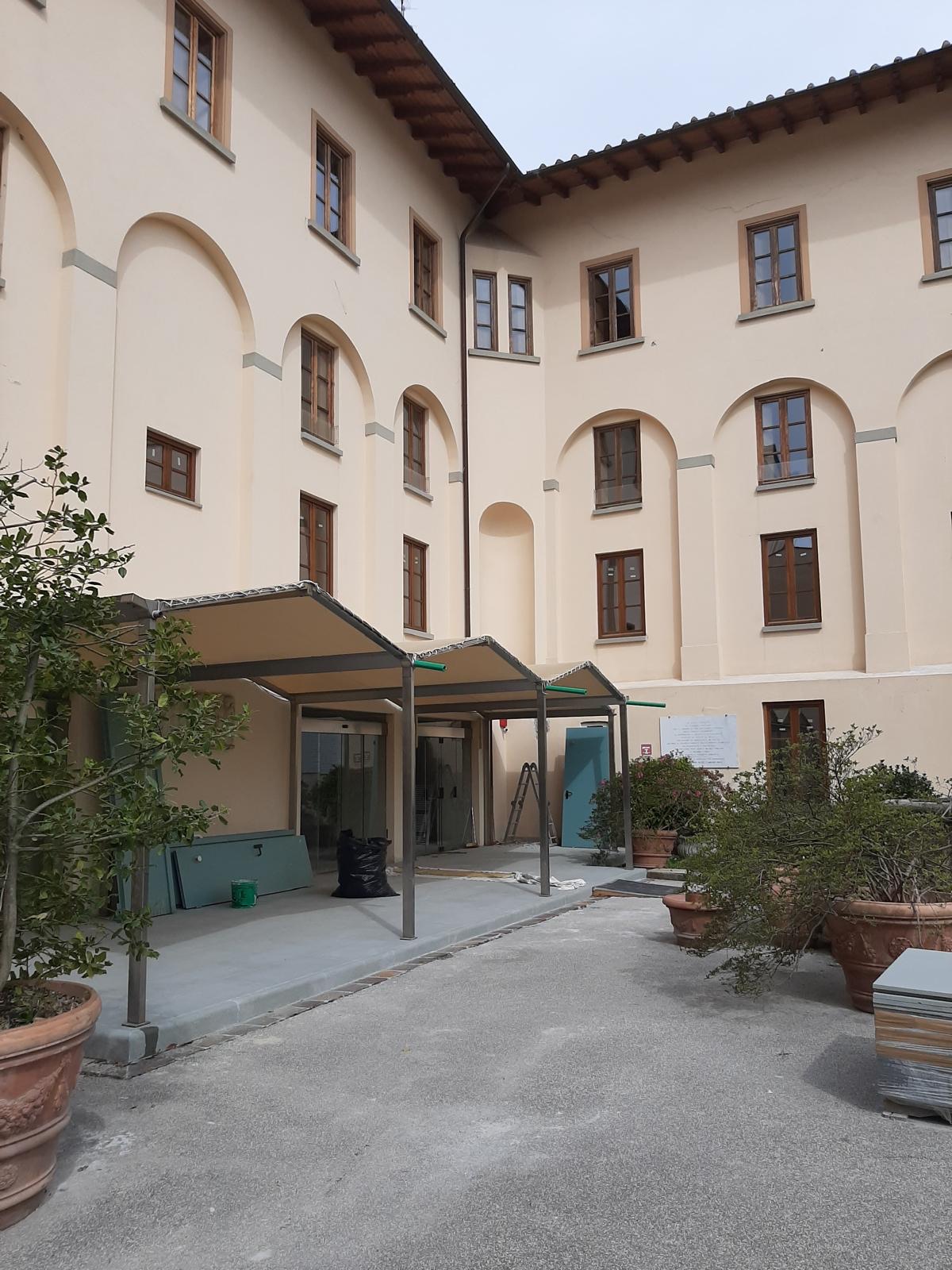 Recupero di un hotel storico, Firenze