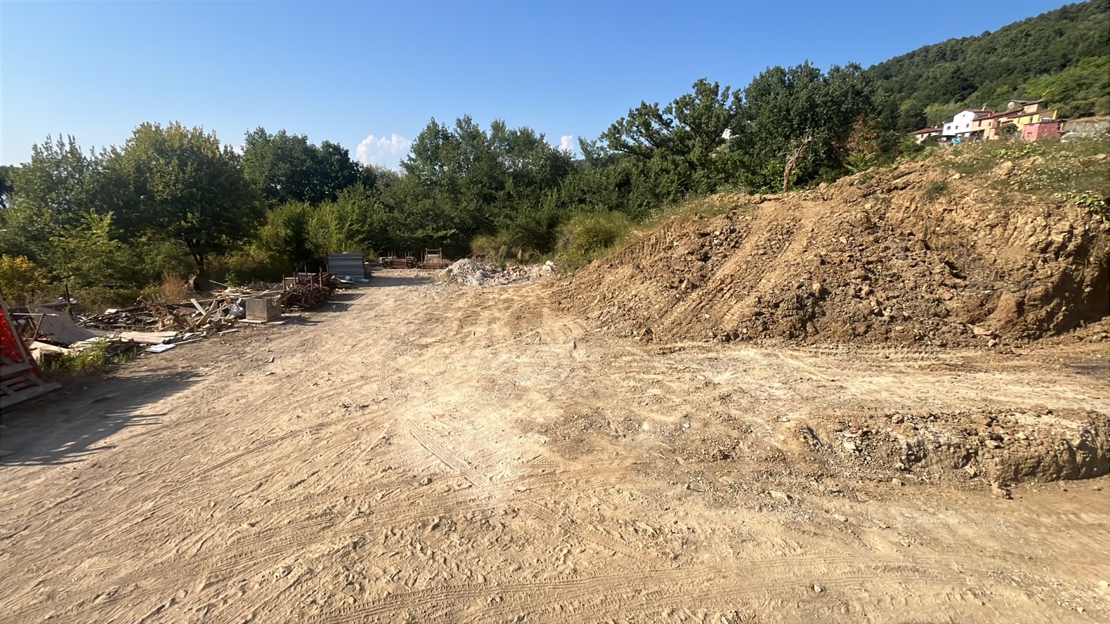 Villa trifamiliare di nuova costruzione, San Donato